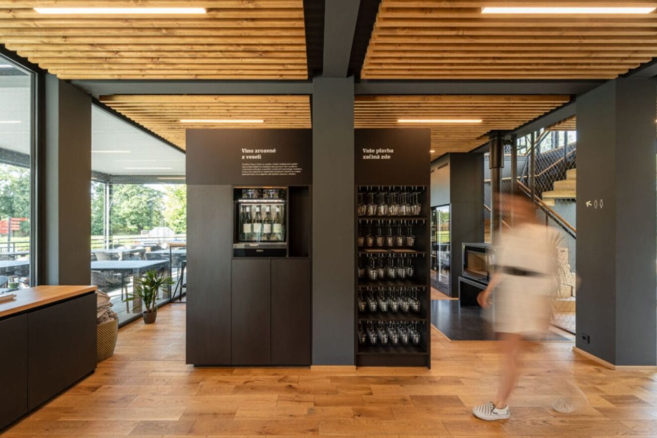 interier bistro vinarna inspirace