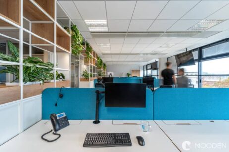 moderní kanceláře ve stylu minimalismu