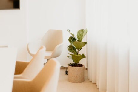 packwall desky v kanceláři