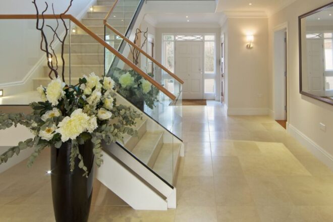 vstupní hala v bytovém domě