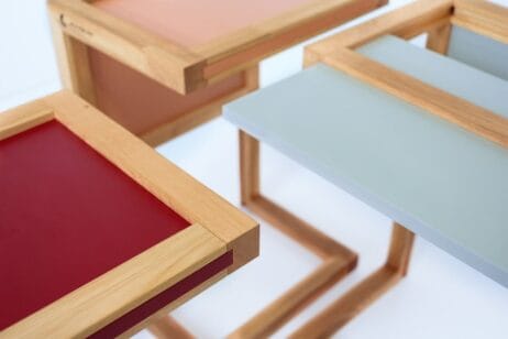 odkládací stolek tablies